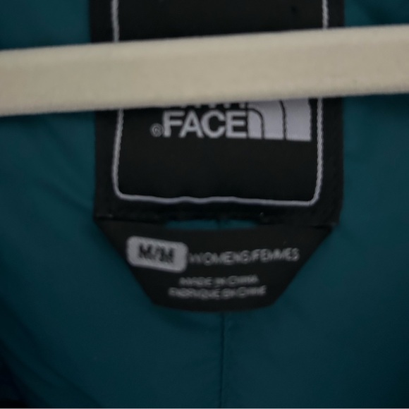 Women’s North Face Down Jacket Fill 600 - Picture 5 of 5